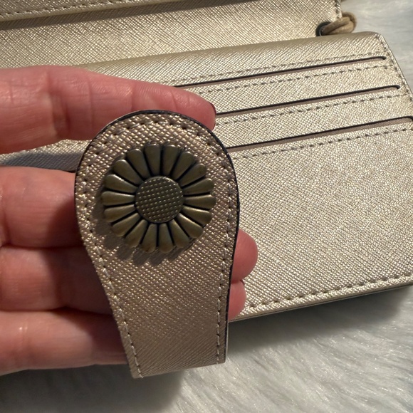 SENDEFN Wallet Leather Credit Card Holder with RFID Blocking Large Card - Picture 7 of 10